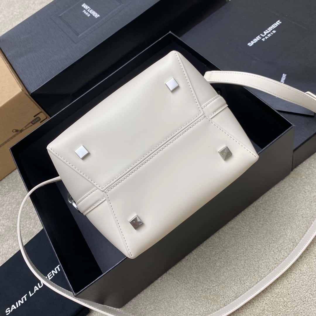 Bolsa Saint Laurent Mini Le 37