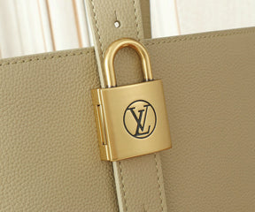 Bolsa Louis Vuitton Low Key Cabas MM