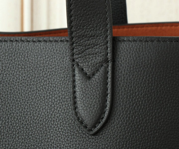 Bolsa Louis Vuitton Low Key Cabas MM