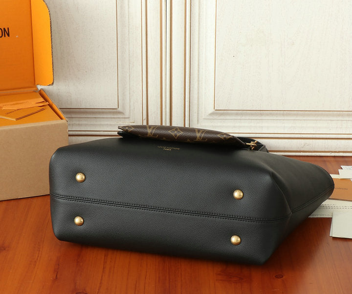 Bolsa Louis Vuitton Low Key Cabas MM