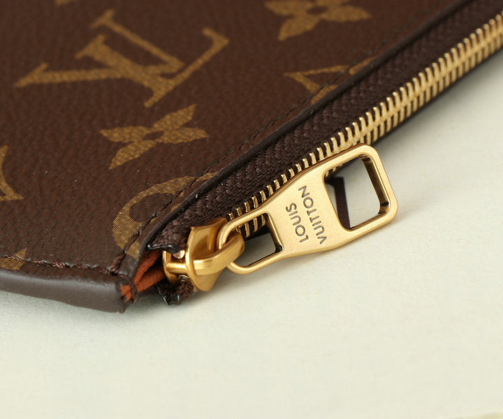Bolsa Louis Vuitton Low Key Cabas MM