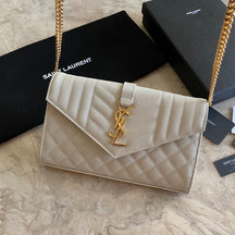 Bolsa Pouch Saint Laurent